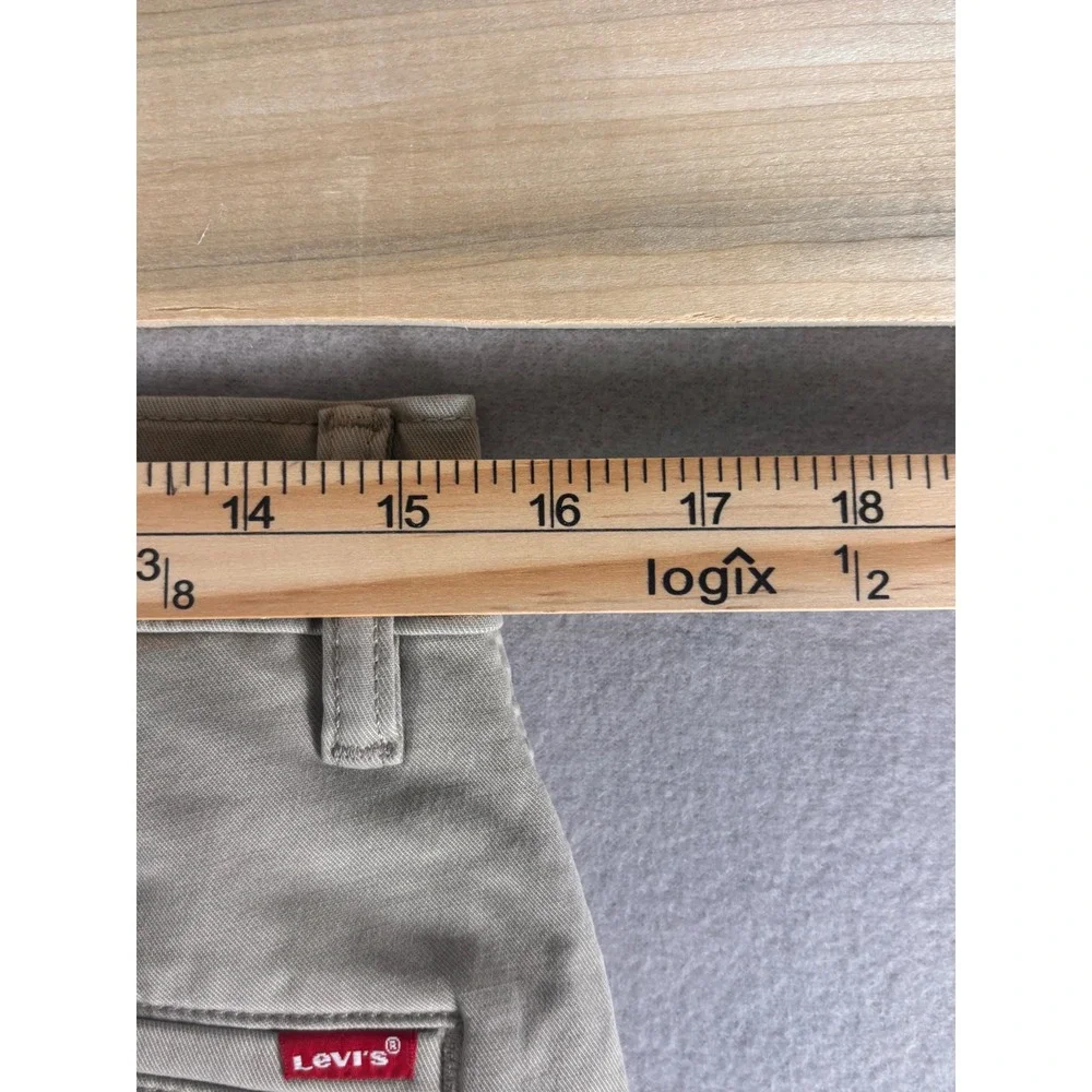 Levis Standard‎ Chino Pants Mens 31x30 Khaki Tan Slim Straight Cotton Twill